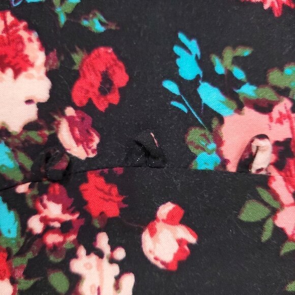 🚨073 Mudd Floral V Neck Black  Mini Dress - Picture 7 of 7